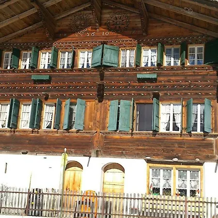 アパート Mattihus